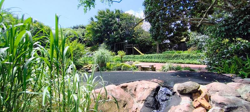 6 Bedroom Property for Sale in Kraaibosch Western Cape